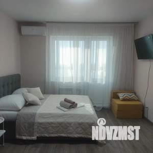 Студия квартира, посуточно, 26м2, 21/22 этаж