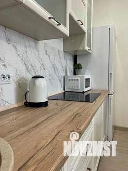 1-к квартира, посуточно, 43м2, 1/1 этаж