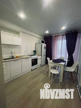 1-к квартира, посуточно, 38м2, 6/17 этаж