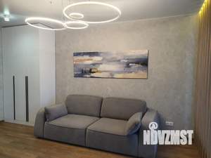 Студия квартира, посуточно, 40м2, 4/17 этаж