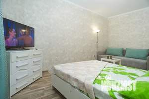 1-к квартира, посуточно, 37м2, 8/10 этаж