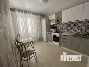 1-к квартира, посуточно, 38м2, 9/17 этаж