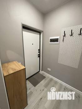 Студия квартира, на длительный срок, 32м2, 11/20 этаж