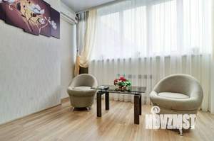 1-к квартира, посуточно, 60м2, 1/1 этаж