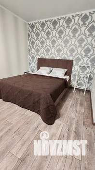 1-к квартира, посуточно, 47м2, 8/12 этаж