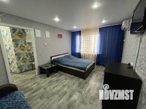 1-к квартира, посуточно, 35м2, 1/9 этаж