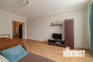 1-к квартира, посуточно, 43м2, 1/1 этаж