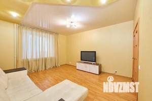 2-к квартира, посуточно, 60м2, 1/1 этаж