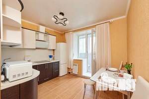 1-к квартира, посуточно, 50м2, 1/1 этаж