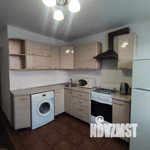 1-к квартира, посуточно, 45м2, 3/8 этаж