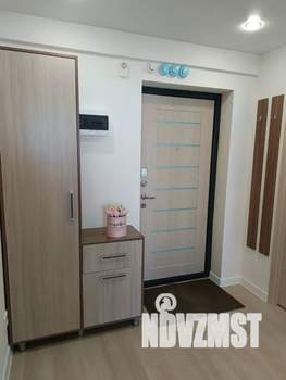 1-к квартира, посуточно, 38м2, 8/18 этаж