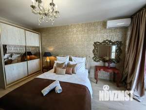 1-к квартира, посуточно, 40м2, 18/18 этаж