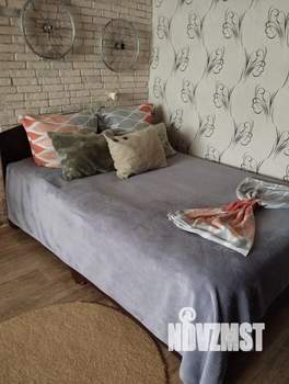 1-к квартира, посуточно, 35м2, 2/10 этаж