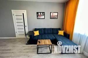 2-к квартира, посуточно, 50м2, 11/18 этаж