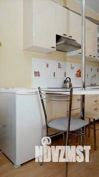 1-к квартира, посуточно, 41м2, 1/1 этаж