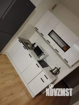 Студия квартира, посуточно, 35м2, 14/17 этаж