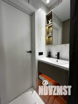 1-к квартира, посуточно, 33м2, 10/10 этаж