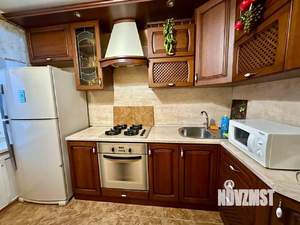 1-к квартира, посуточно, 46м2, 1/1 этаж