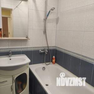 1-к квартира, посуточно, 59м2, 5/10 этаж