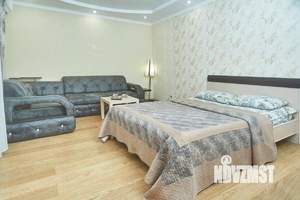 2-к квартира, посуточно, 58м2, 1/1 этаж