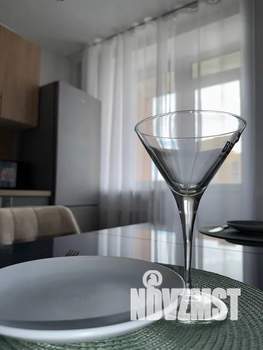 1-к квартира, посуточно, 38м2, 4/10 этаж