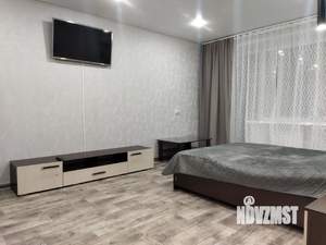 1-к квартира, посуточно, 38м2, 3/7 этаж