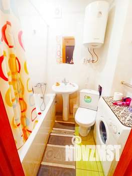 Студия квартира, посуточно, 30м2, 7/10 этаж