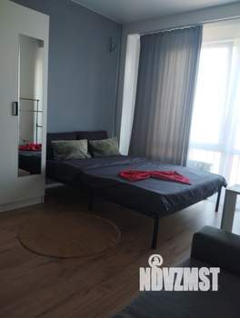 Студия квартира, посуточно, 35м2, 14/17 этаж