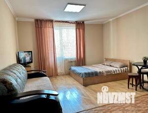 1-к квартира, посуточно, 36м2, 1/1 этаж