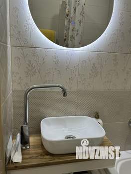 Студия квартира, посуточно, 25м2, 3/17 этаж