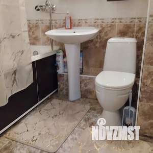 1-к квартира, посуточно, 38м2, 1/9 этаж