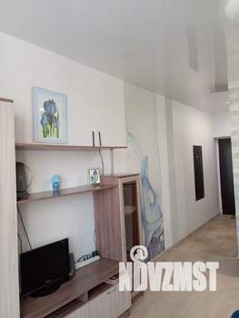 Студия квартира, посуточно, 30м2, 10/22 этаж