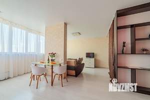 1-к квартира, посуточно, 55м2, 1/1 этаж