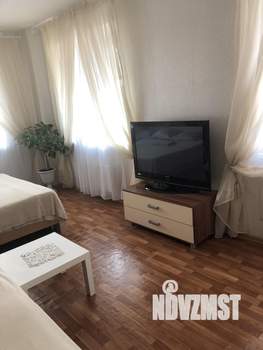 1-к квартира, посуточно, 48м2, 2/18 этаж
