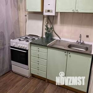 1-к квартира, посуточно, 32м2, 3/5 этаж