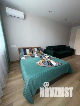 1-к квартира, посуточно, 38м2, 4/10 этаж