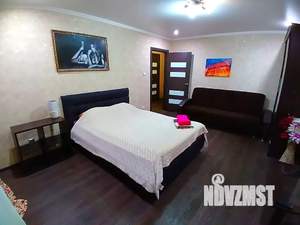 1-к квартира, посуточно, 40м2, 13/14 этаж