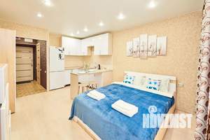 Студия квартира, посуточно, 38м2, 1/16 этаж