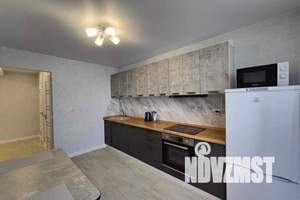 2-к квартира, посуточно, 62м2, 8/19 этаж