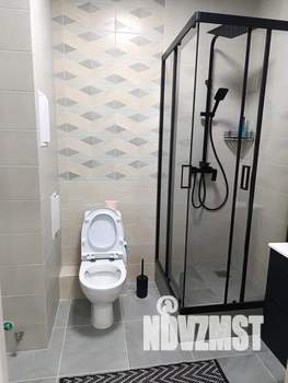 1-к квартира, посуточно, 40м2, 2/16 этаж