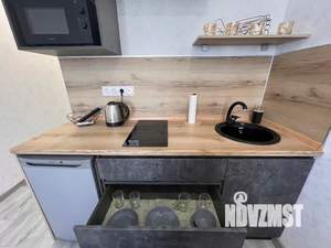 1-к квартира, посуточно, 25м2, 11/16 этаж