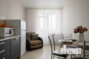 1-к квартира, посуточно, 42м2, 6/14 этаж