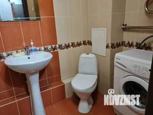 1-к квартира, посуточно, 32м2, 2/10 этаж