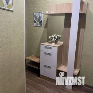 1-к квартира, посуточно, 32м2, 3/5 этаж