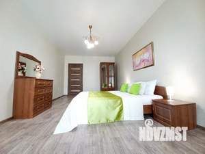 1-к квартира, посуточно, 65м2, 6/10 этаж