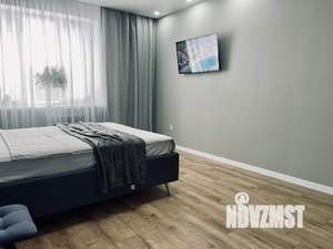 1-к квартира, посуточно, 50м2, 11/16 этаж