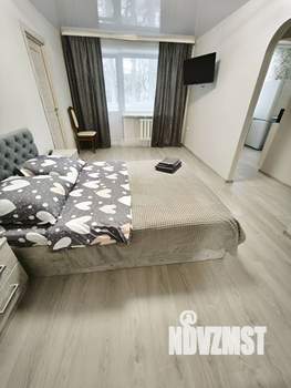 2-к квартира, посуточно, 45м2, 3/5 этаж