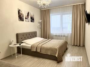 1-к квартира, посуточно, 40м2, 10/22 этаж