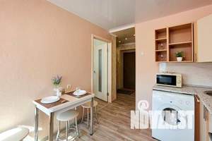 1-к квартира, посуточно, 38м2, 4/5 этаж