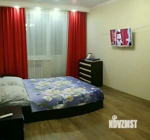 1-к квартира, посуточно, 40м2, 11/12 этаж